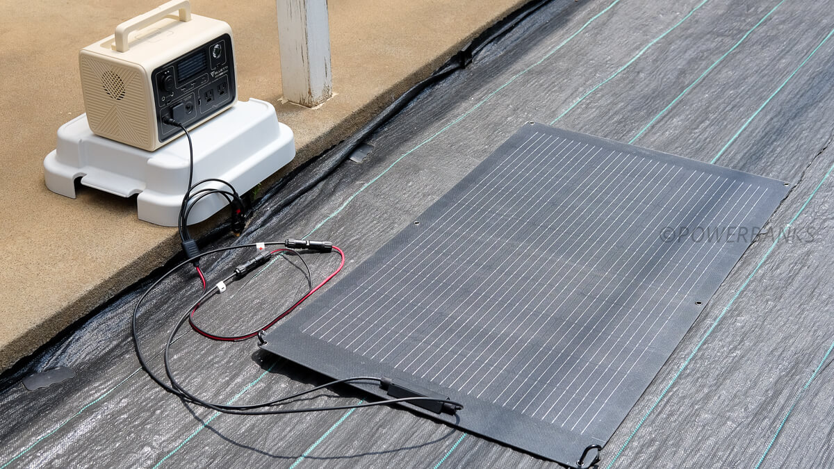 BLUETTI EB3AとEcoFlow 100W据置型ソーラーパネル(柔性)の接続