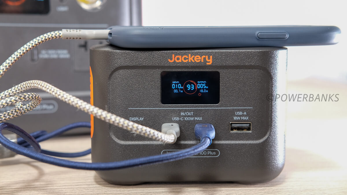 Jackery Explorer 100 Plusのパススルー充電